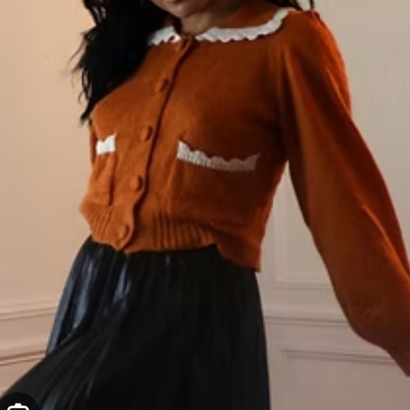 Lush Size Large EUC Orange Cardigan with White Accents PTP 22 Length 19 - Picture 4 of 5